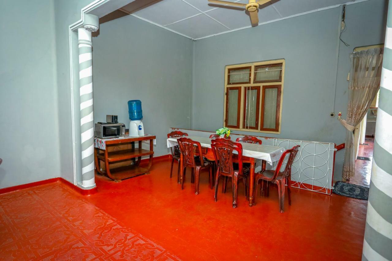 Jaffna Premier Inn Zewnętrze zdjęcie