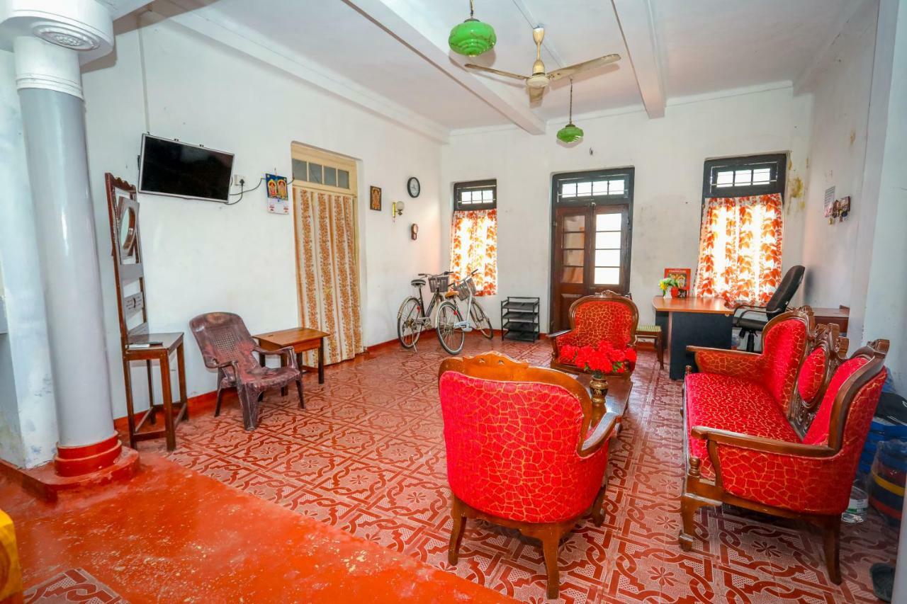 Jaffna Premier Inn Zewnętrze zdjęcie