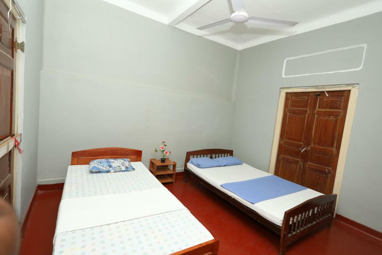 Jaffna Premier Inn Zewnętrze zdjęcie